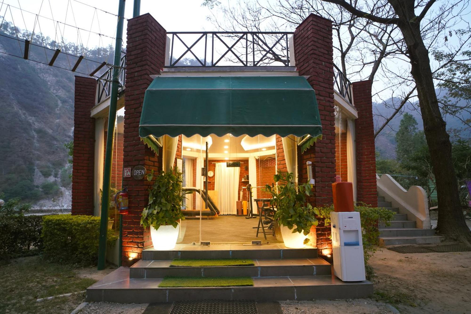 เดอะโซลลูนารีสอร์ท Garjia ภายนอก รูปภาพ