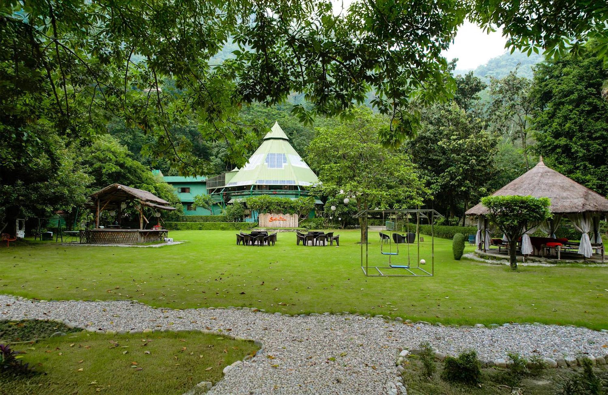 เดอะโซลลูนารีสอร์ท Garjia ภายนอก รูปภาพ